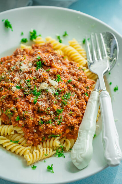 Schnelle Bolognese kochen - mega lecker, ohne Fix Tüte in nur 30 Minuten