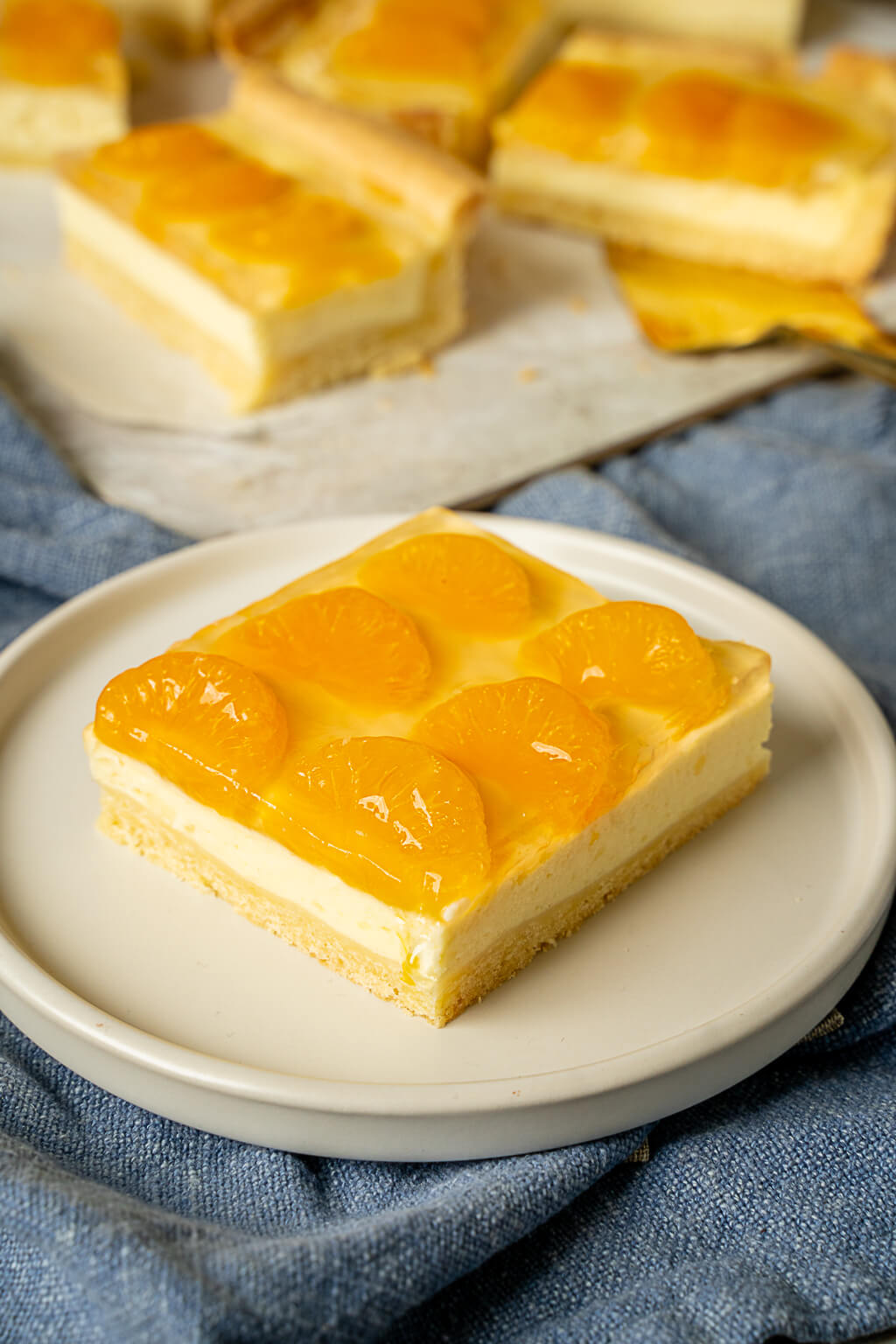 Mandarinen Schmand Pudding Kuchen Auf Dem Blech Mandarinen Schmandkuchen vom Blech - schnell und lecker mit Pudding