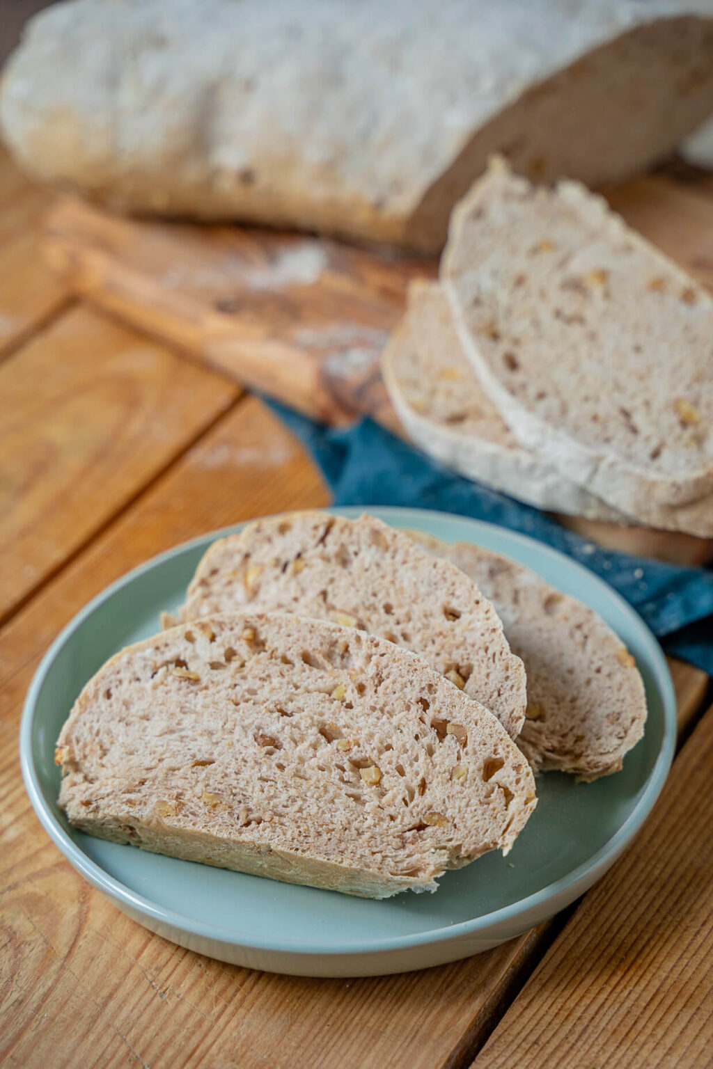 Walnuss Ciabatta aus dem Ofen - mit nur 5 Zutaten - Einfach Malene