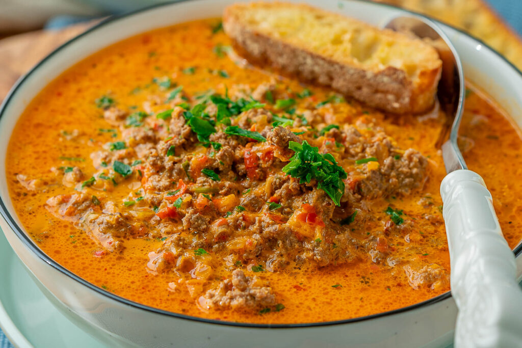 Ajvarsuppe kochen - in nur 20 Minuten 