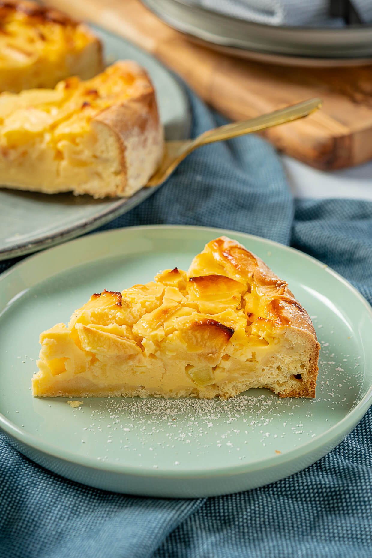 Cremiger Quark Apfelkuchen - einfach & mega lecker - Einfach Malene Cremiger Quark Apfelkuchen - einfach & mega lecker - Einfach Malene