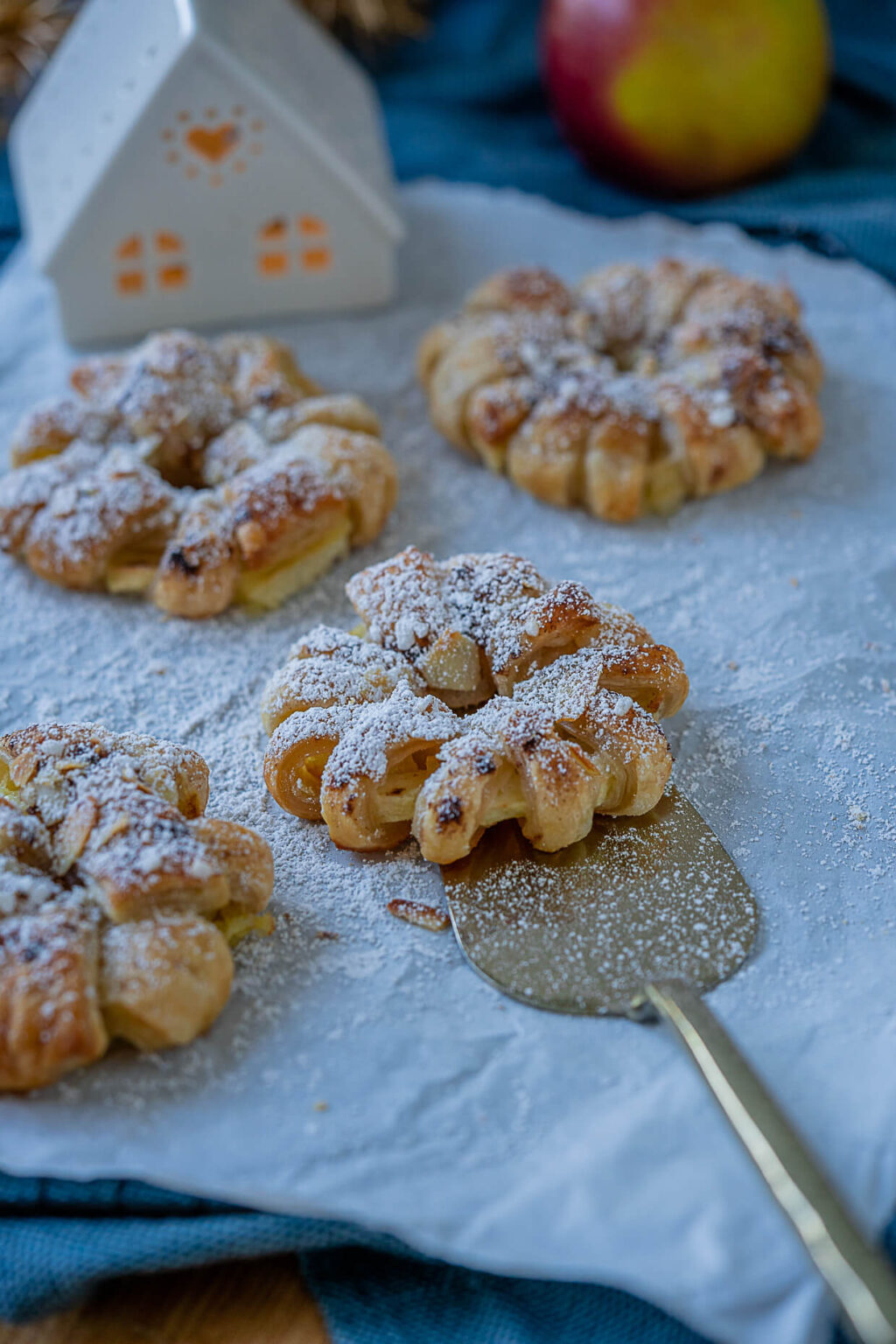 Apfelküchlein - Apfel in Blätterteig - nur 3 Zutaten - Einfach Malene