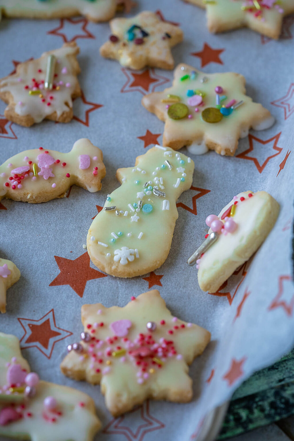Klassische Butterplätzchen wie bei Oma - Einfach Malene Klassische Butterplätzchen wie bei Oma - Einfach Malene