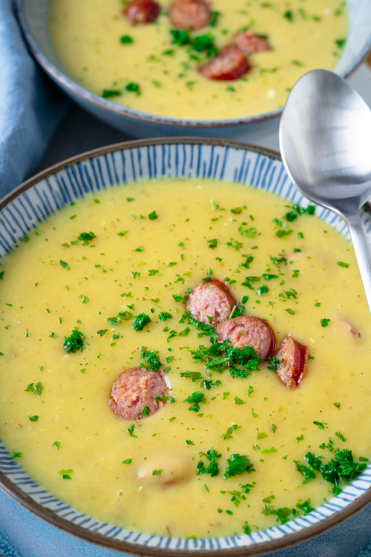 Kartoffelcremesuppe mit Mettenden -würzig, lecker &amp; einfach zu kochen ...