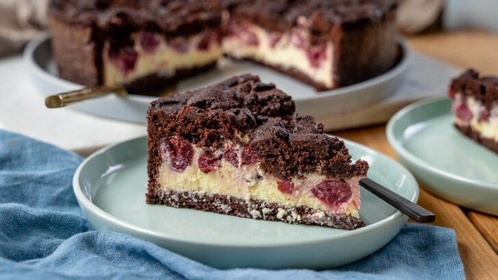 Bester Kirsch Streuselkuchen - einfacher Kirschkuchen mit Pudding ... Bester Kirsch Streuselkuchen - einfacher Kirschkuchen mit Pudding ...