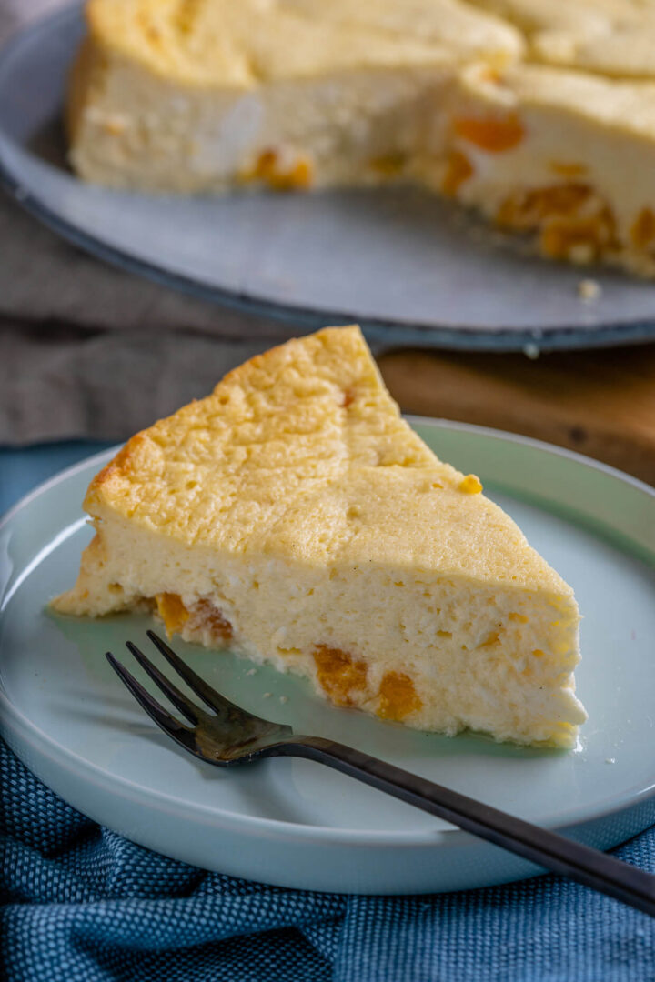 Käsekuchen mit Mandarinen - Omas Quarkkuchen ohne Boden - Einfach Malene Käsekuchen mit Mandarinen - Omas Quarkkuchen ohne Boden - Einfach Malene