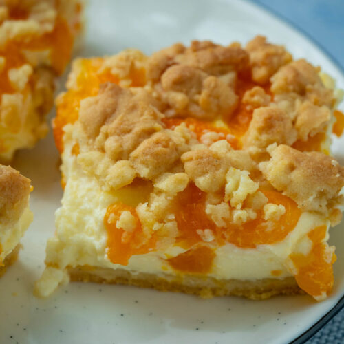 Omas einfacher Quark Streuselkuchen mit Mandarinen