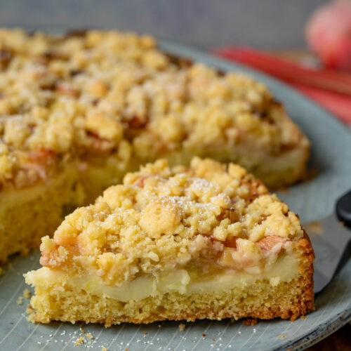 Rhabarber Kuchen mit Pudding