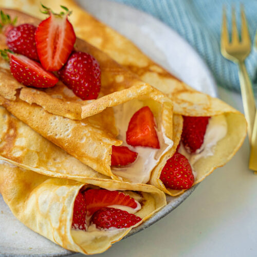 Erdbeer Crêpes mit Quarkcreme - so lecker und einfach - Einfach Malene