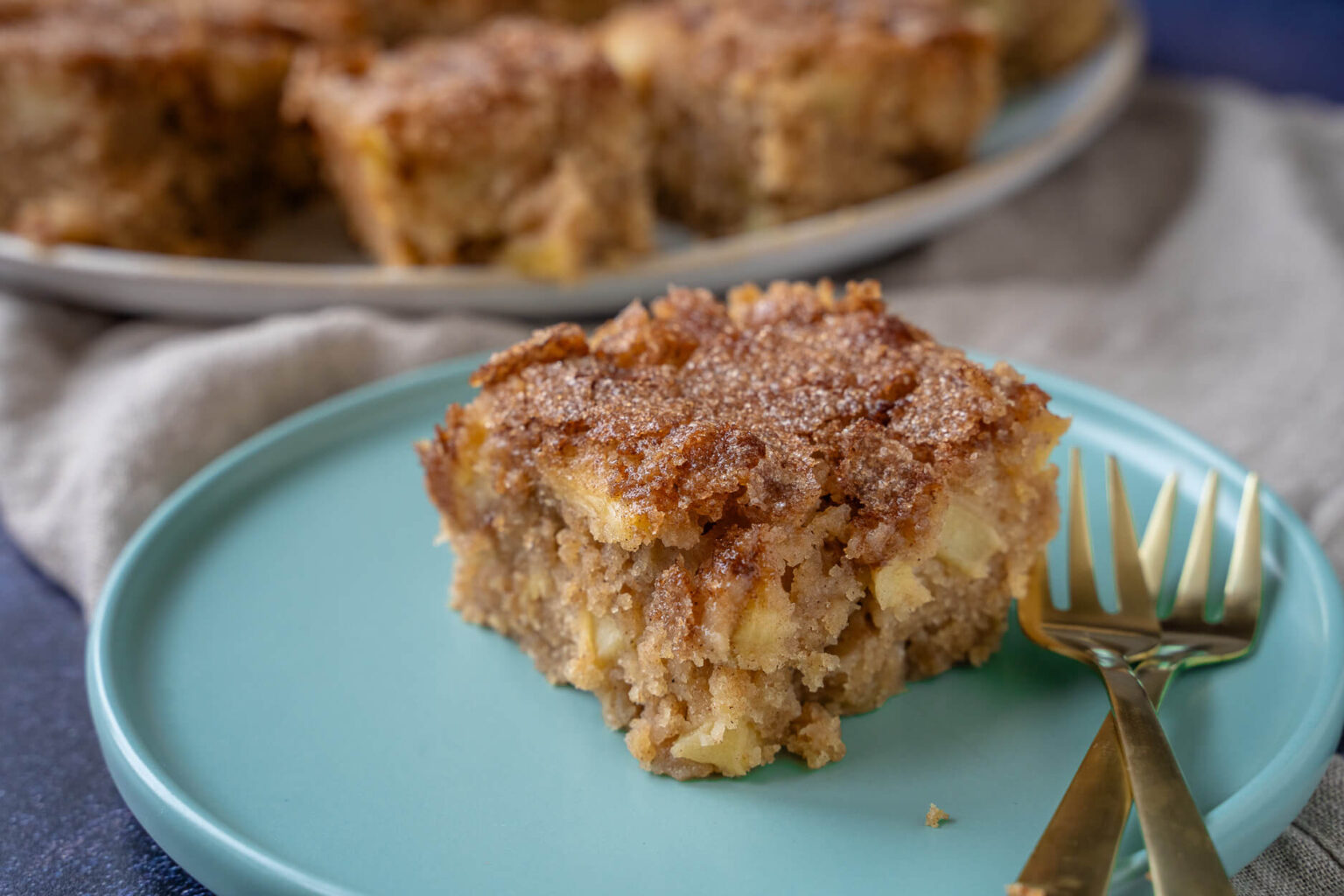 Apfel-Zimt-Blondies - Rezept für saftigen Apfelkuchen mit Zimt