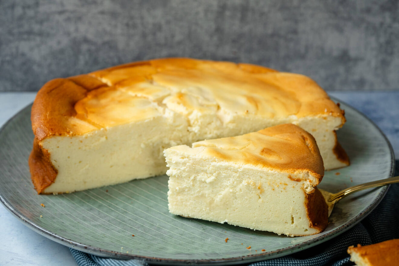 5 Käsekuchen ohne Boden: So einfach, cremig und lecker!