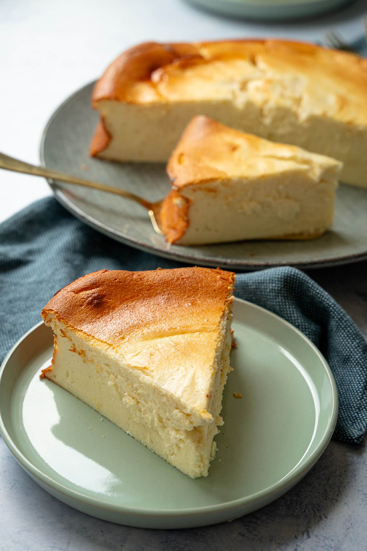 Cremiger Käsekuchen ohne Boden - lecker, schnell &amp; einfach