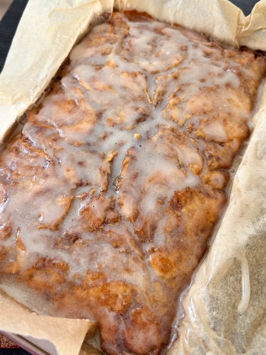 Zimtschneckenkuchen Rezept - einfacher Rührkuchen mit viel Zimt