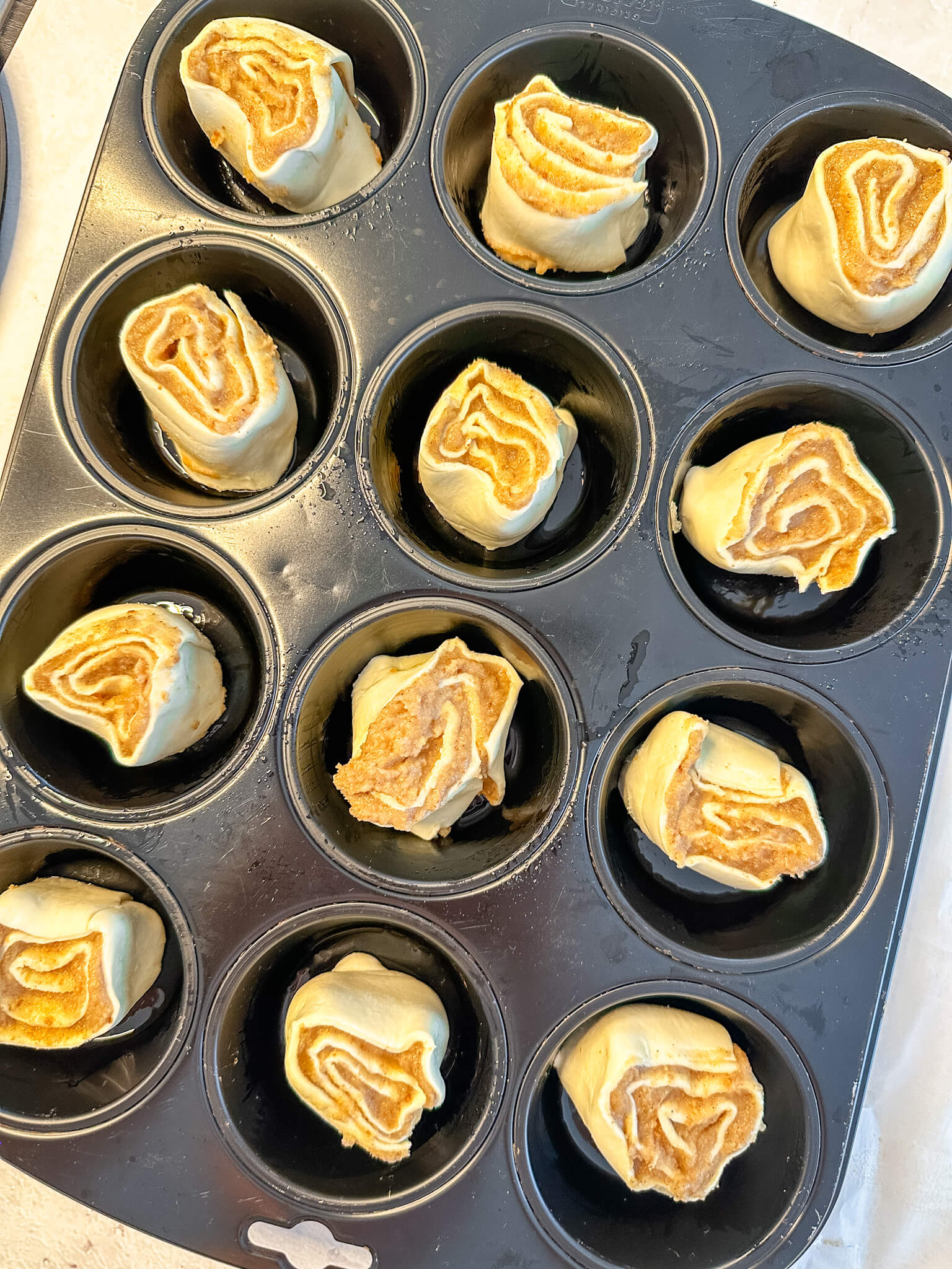 Schnelle Marzipan Walnuss Schnecken aus Blätterteig - Einfach Malene