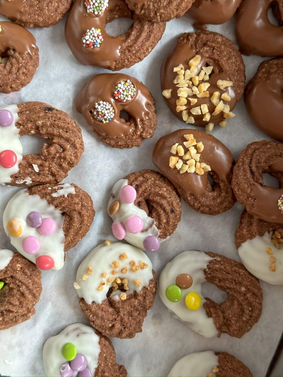 Super leckere Spekulatius Kekse mit Schokolade Super leckere Spekulatius Kekse mit Schokolade