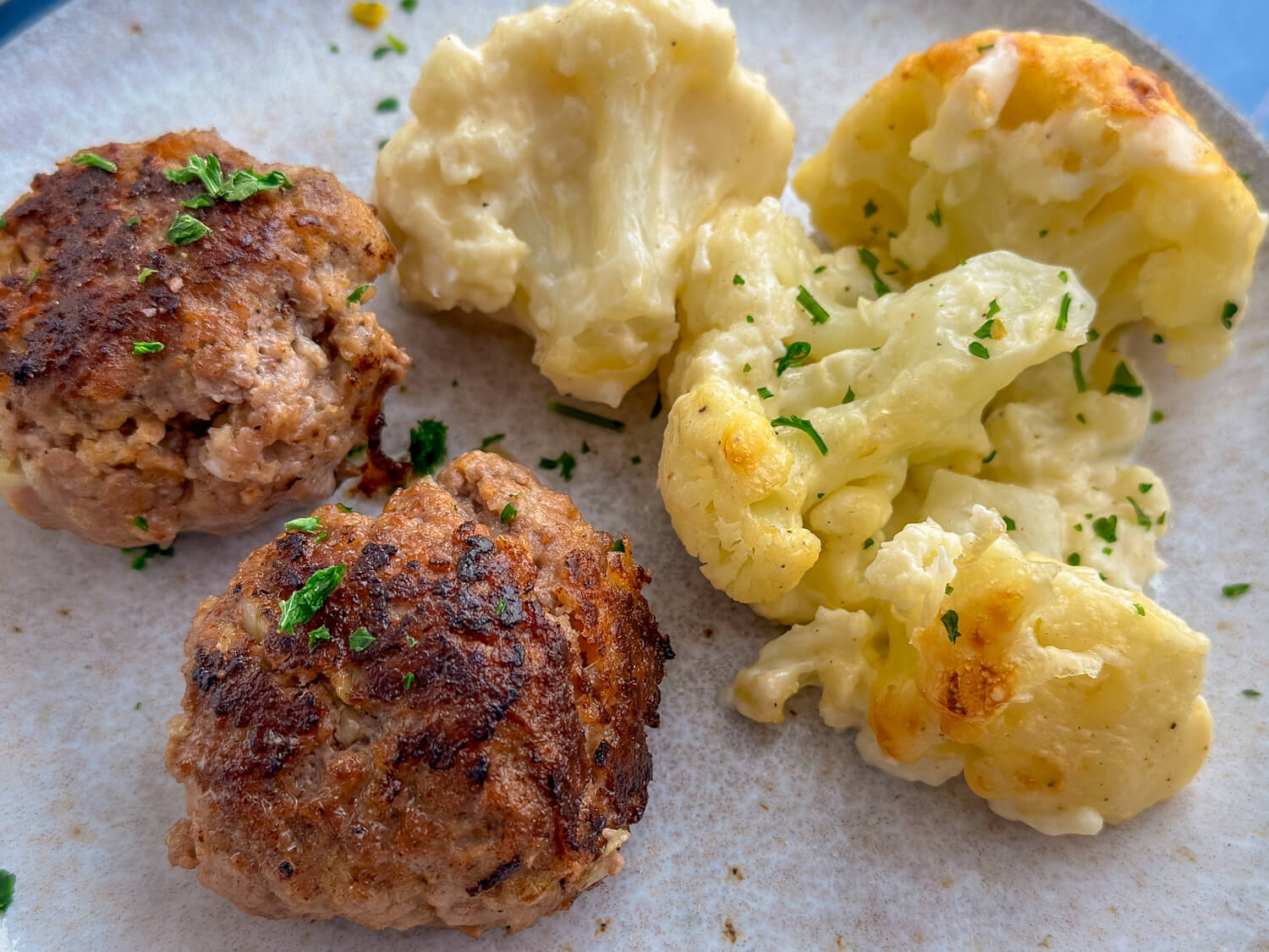 Einfaches Rezept für Blumenkohlgratin -cremig &amp; lecker
