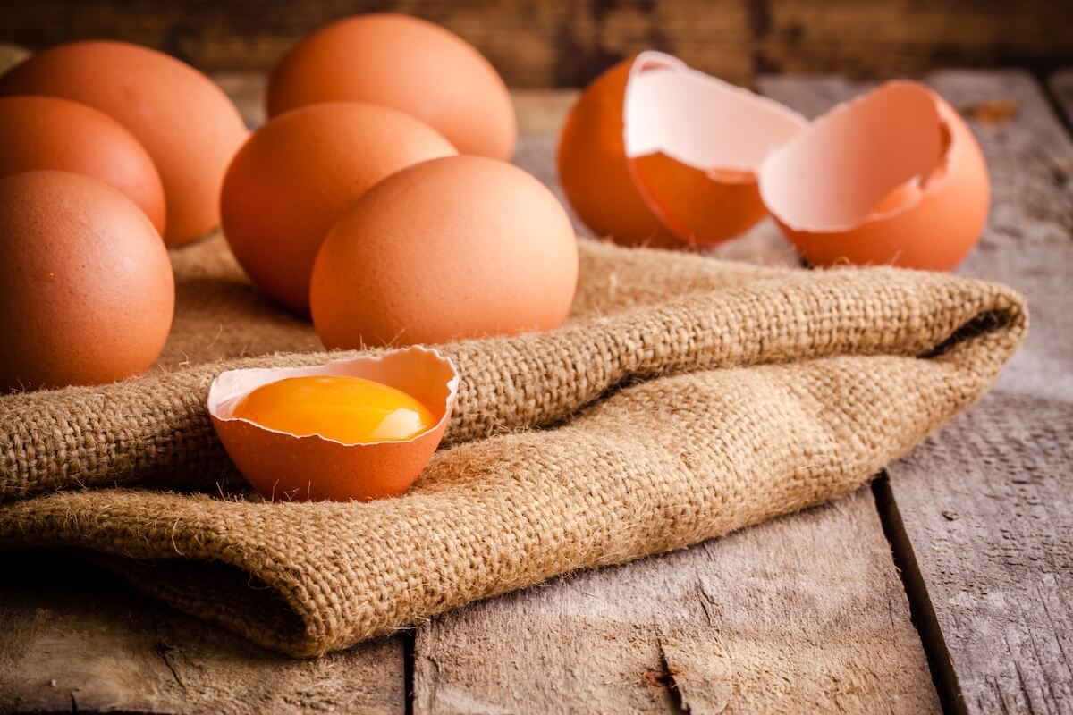 Frische Eier erkennen - der Eiertest