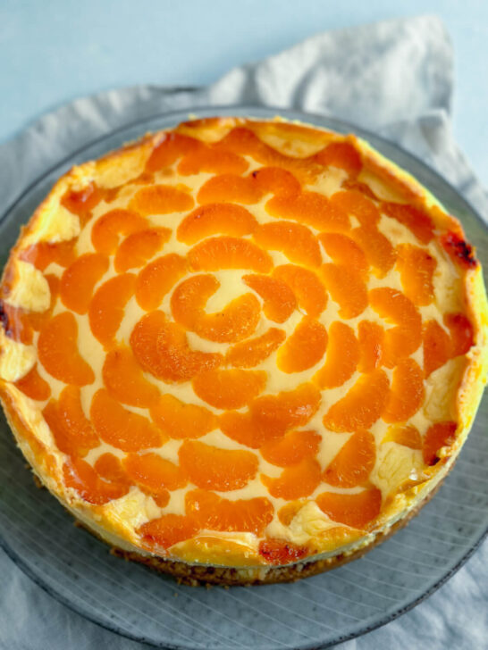 Omas bestes Rezept für Mandarinen-Schmandkuchen Omas bestes Rezept für Mandarinen-Schmandkuchen