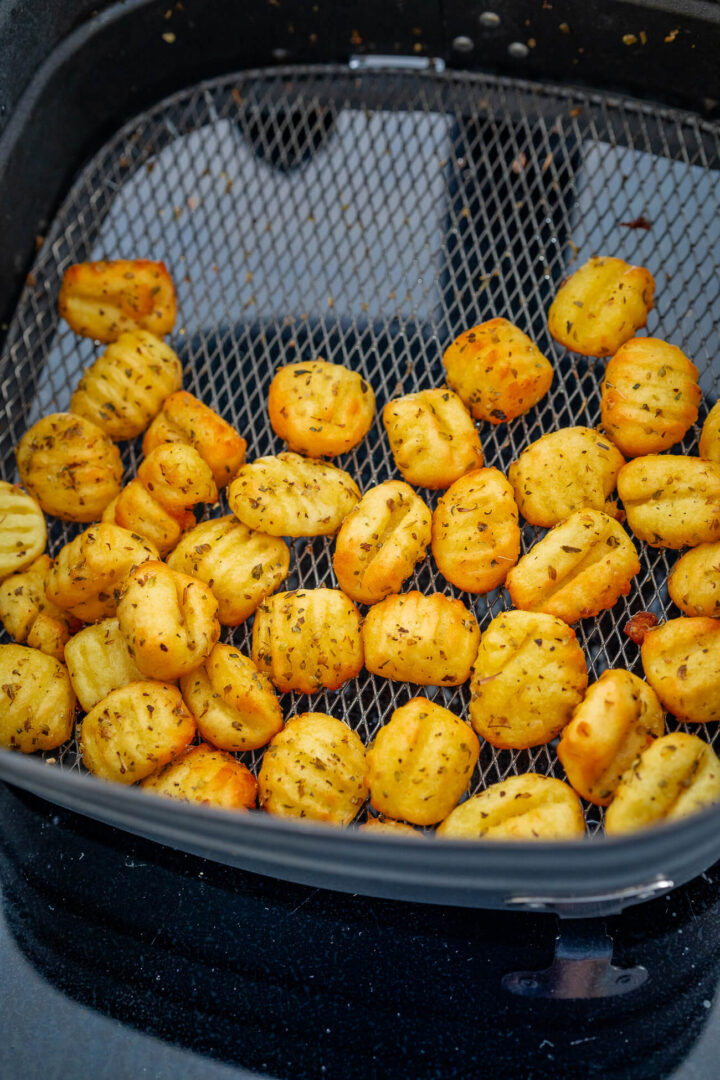 Knuspriger Gnocchi Salat - einfach &amp; lecker