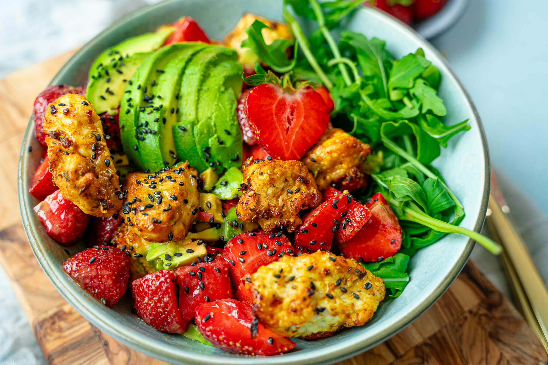 Erdbeer Hähnchen Salat mit Burrata - mega leckeres Rezept