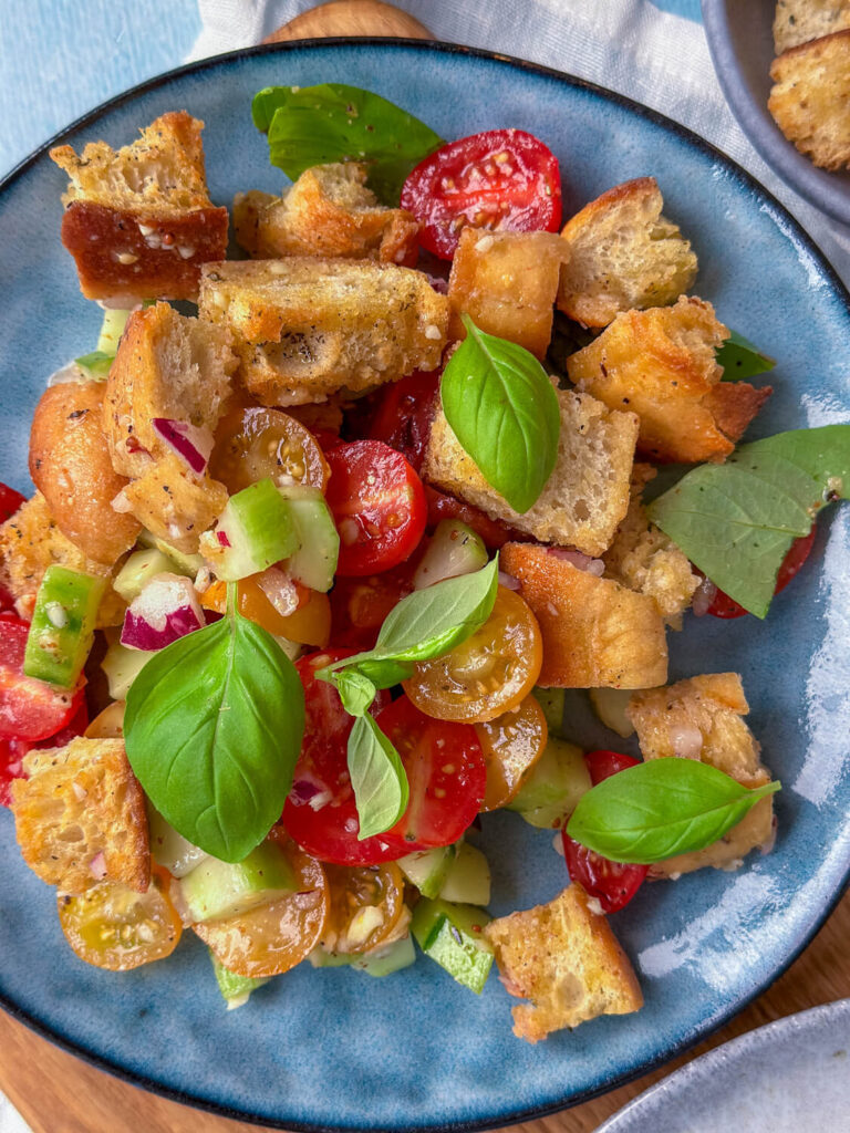 Leckeres Rezept für Brotsalat aus der Toskana