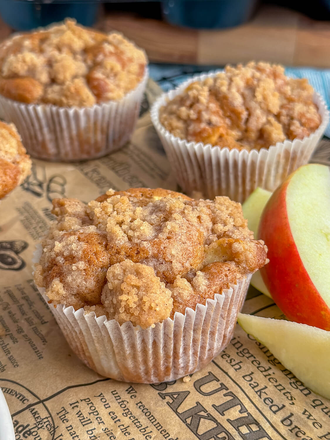 Einfache Apfel-Zimt-Muffins – saftig &amp; mit Streuseln backen
