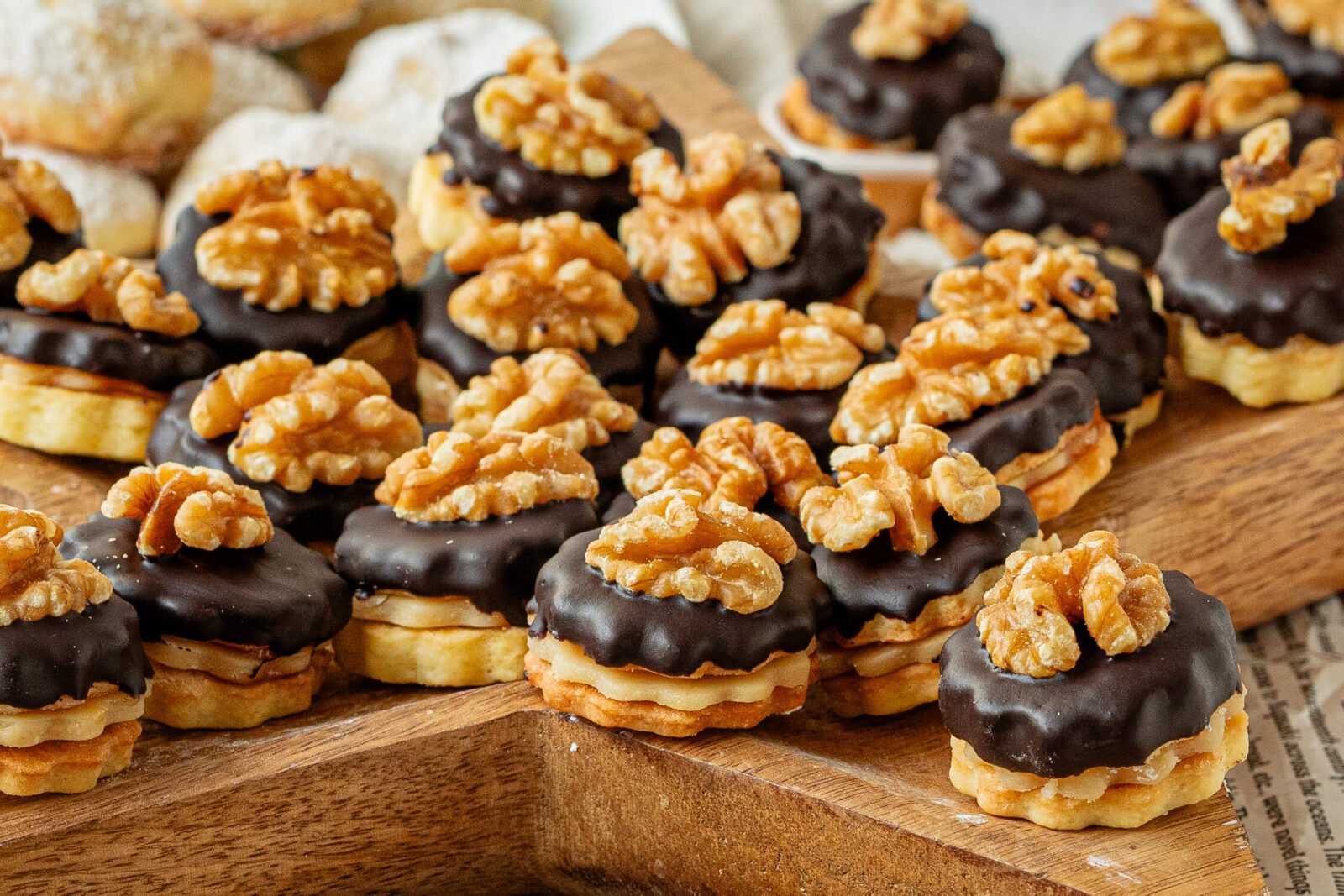 Hausfreunde - Omas Walnuss Marzipan-Plätzchen - Einfach Malene