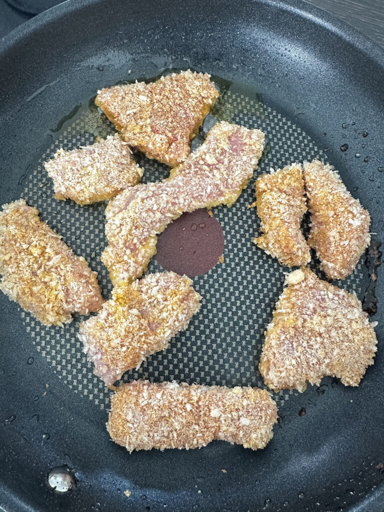 Hähnchen in der Pfanne anbraten