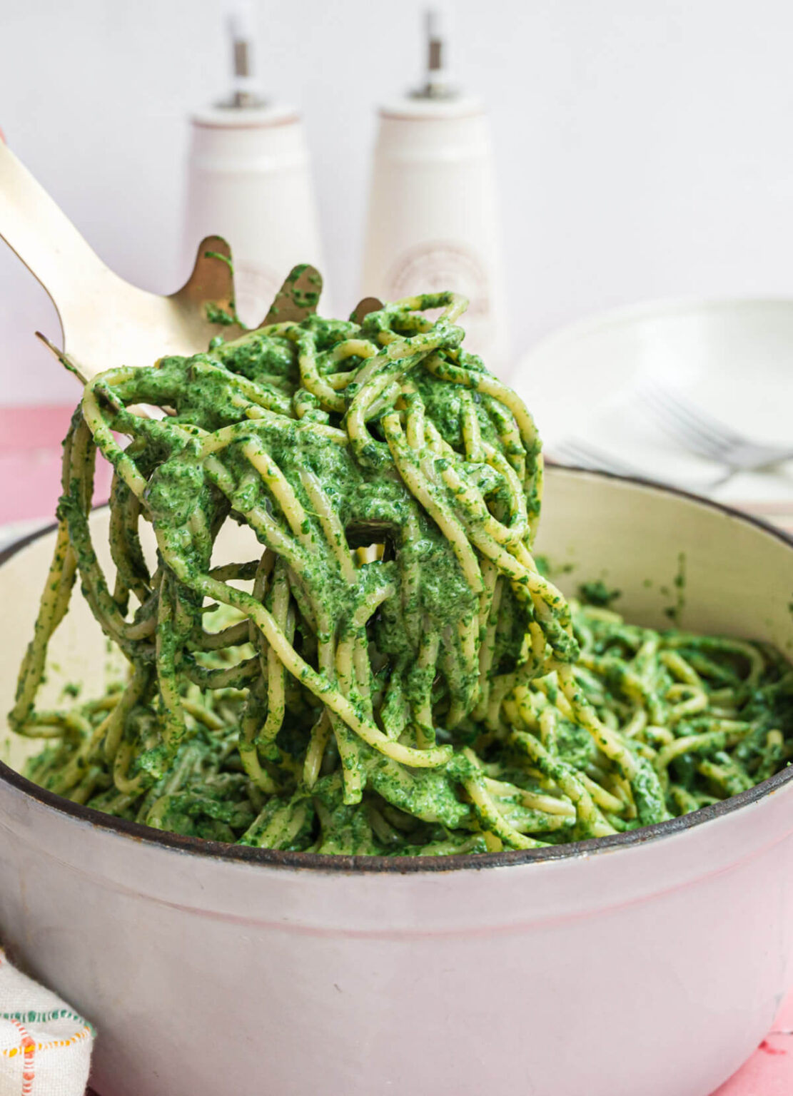 Schnelle Pasta mit Rahmspinat - ohne fix &amp; vegan