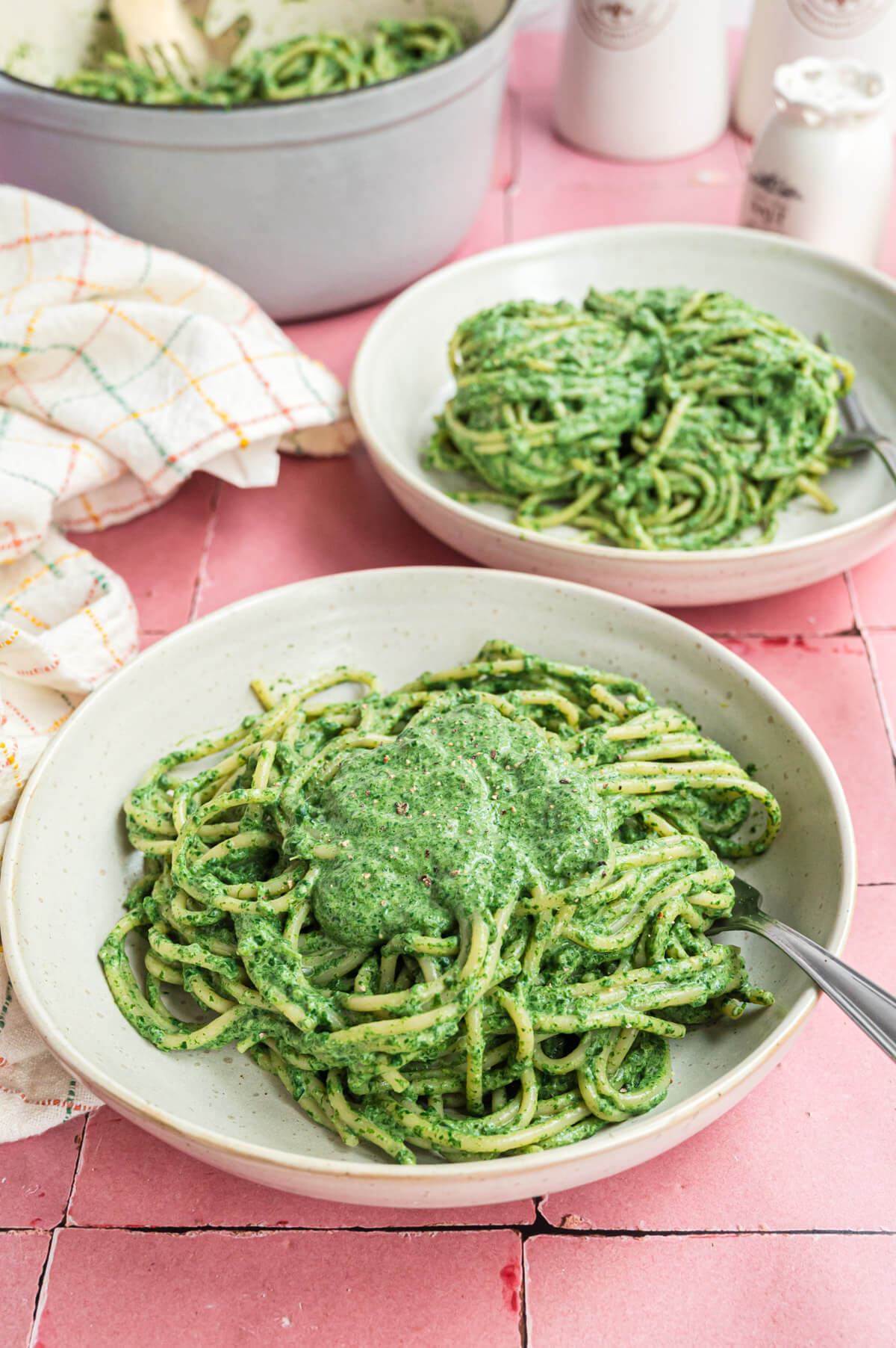 Schnelle Pasta mit Rahmspinat - ohne fix & vegan Schnelle Pasta mit Rahmspinat - ohne fix & vegan