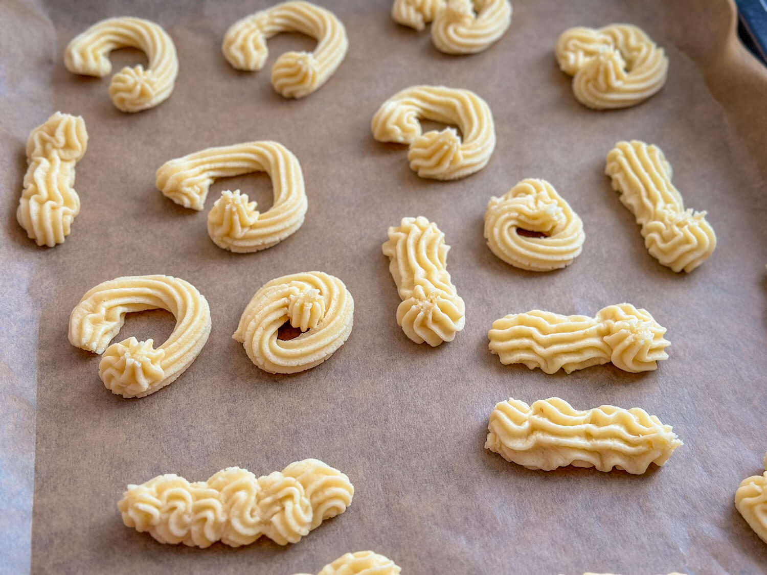 Zartes Spritzgebäck mit Marzipan – das musst du probieren Zartes Spritzgebäck mit Marzipan – das musst du probieren