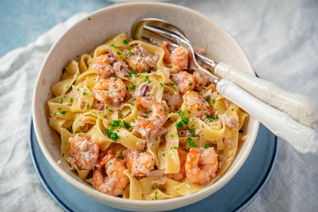 Garnelen-Pasta - in Weißweinsoße - super einfaches Rezept Garnelen-Pasta - in Weißweinsoße - super einfaches Rezept