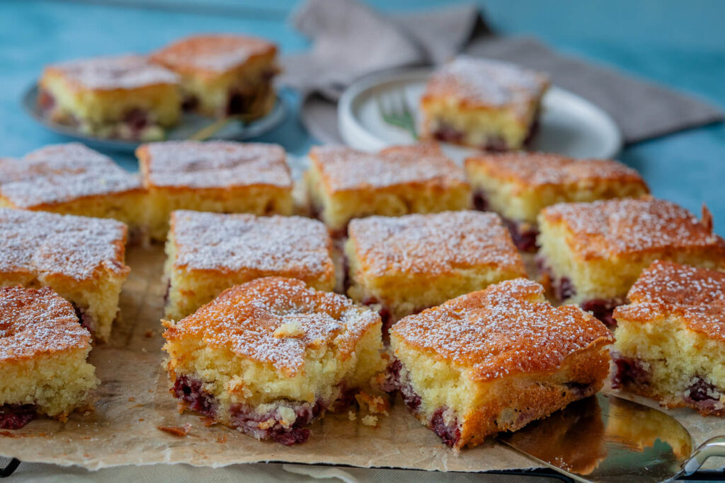 Buttermilchkuchen Rezepte - einfach, saftig &amp; schnell gebacken