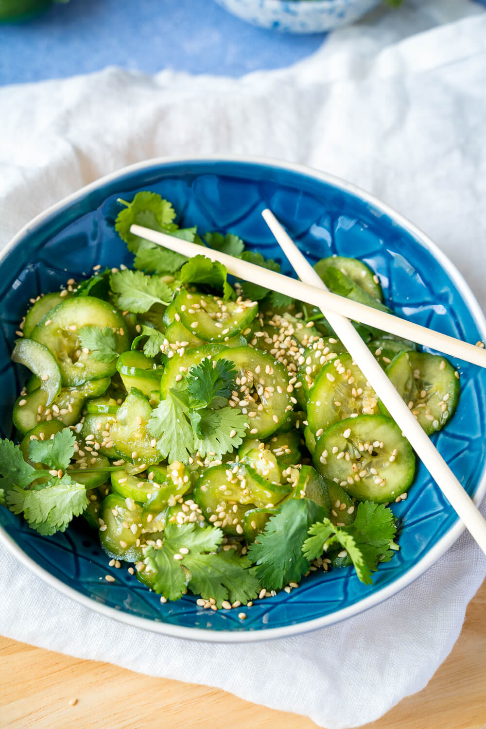 Asiatischer Gurkensalat – einfaches Rezept – schnell und lecker