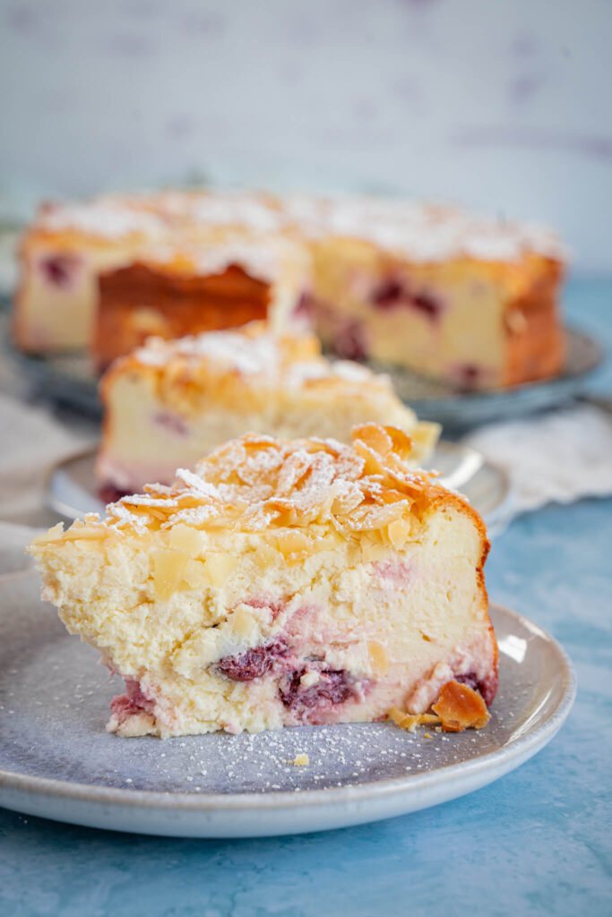 Omas Quark Käsekuchen mit Kirschen
