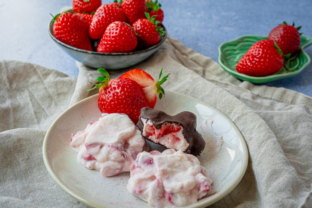 Joghurt Erdbeer Bites