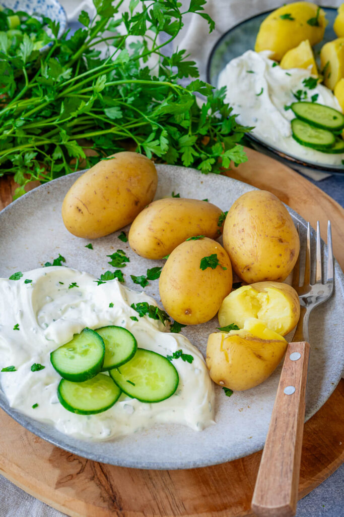 Kräuterquark, Pellkartoffeln als schnelles Mittagessen