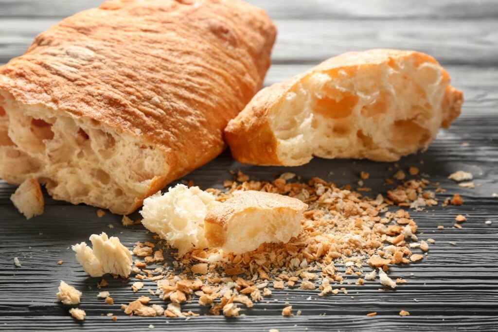 Altes Brot für Paniermehl