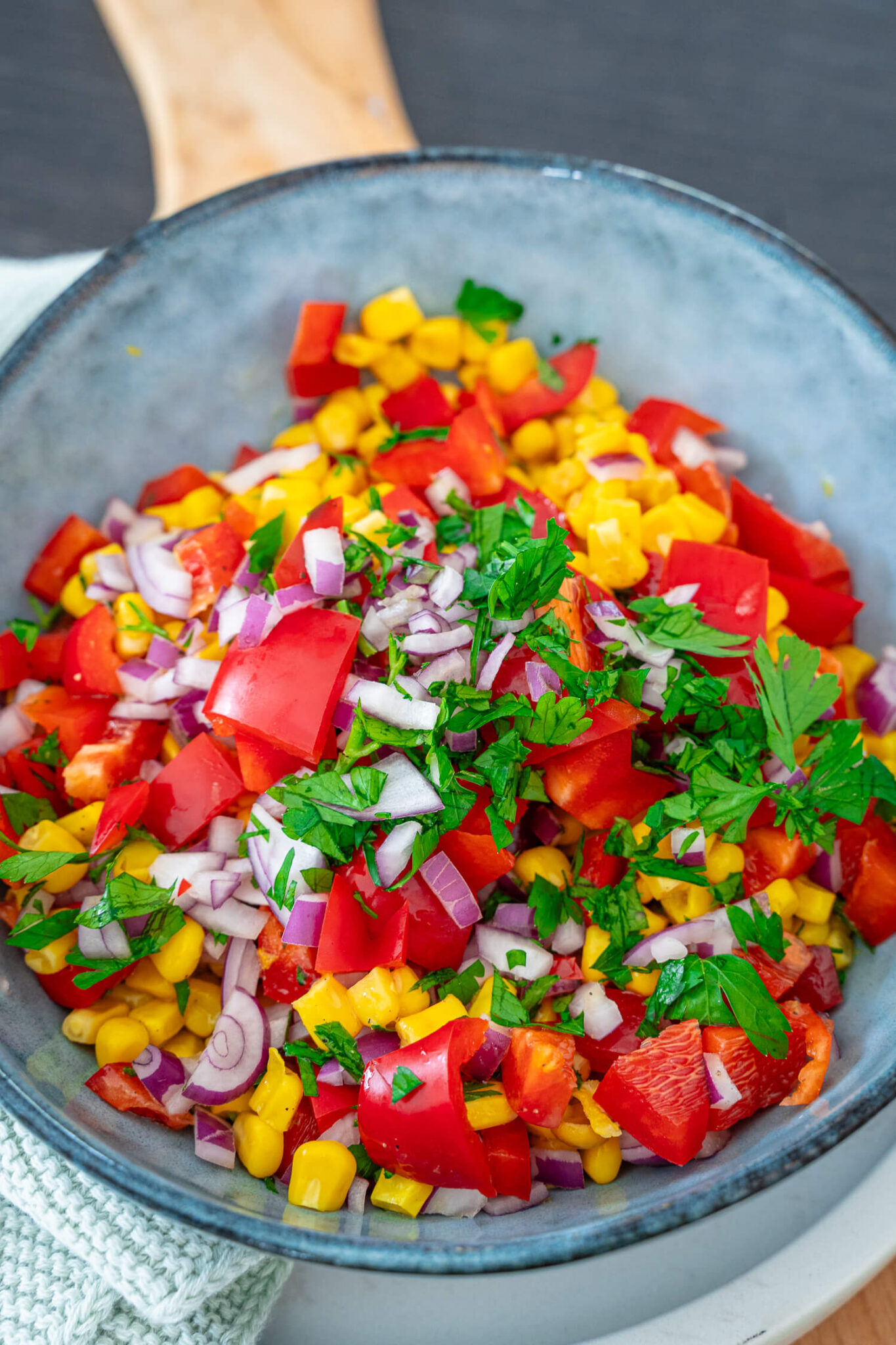 Maissalat mit Paprika - in 5 Minuten fertig und super lecker