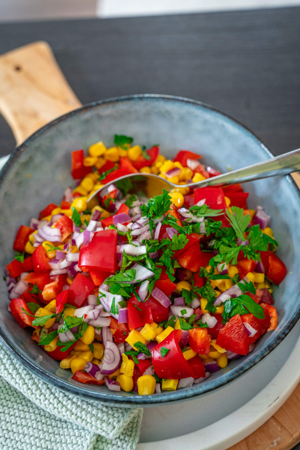 Maissalat mit Paprika - in 5 Minuten fertig und super lecker