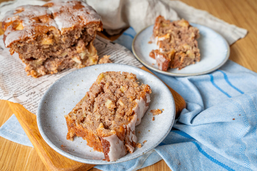 Apfelkuchen mit Nuss - Duft aus Omas Küche