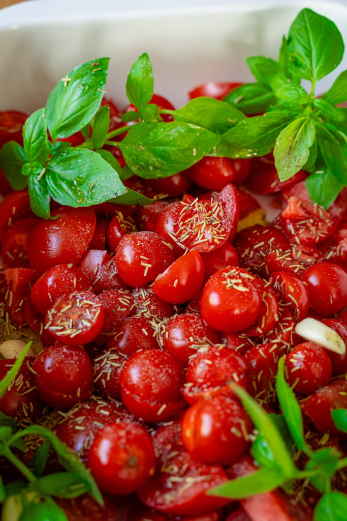tomaten verwerten - tomatensauce rezept einfach - ofengeröstete Tomatensoße 