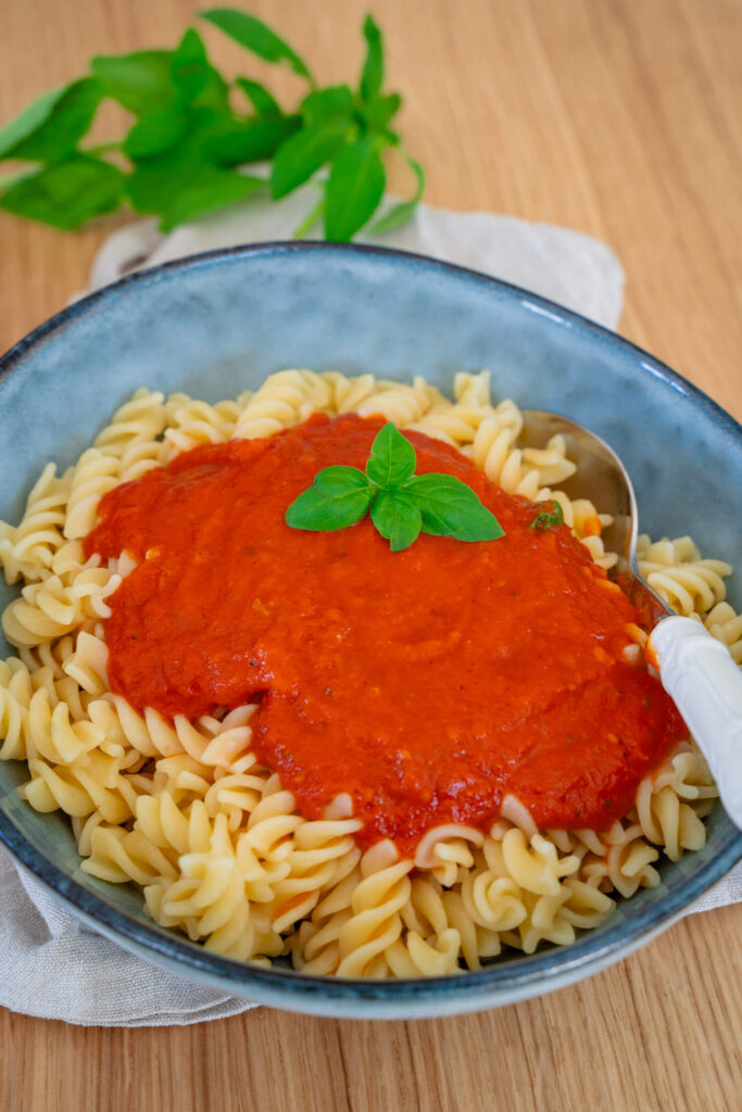 tomatensoße aus frischen tomaten