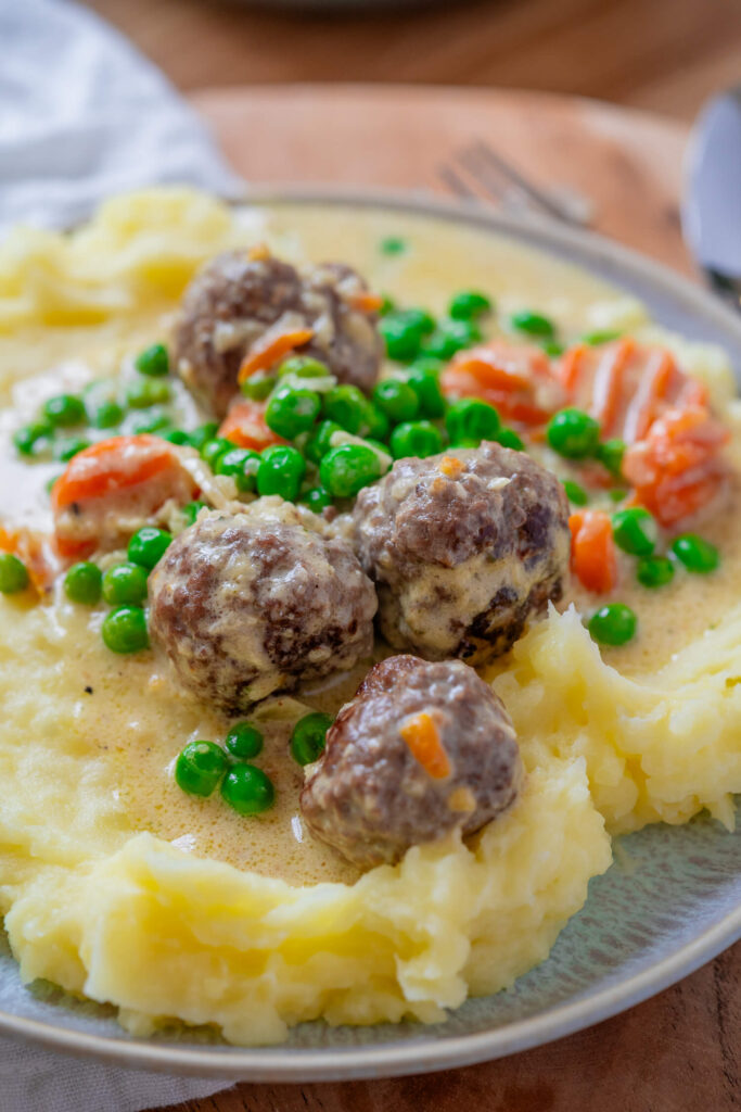 Wikingertopf mit Kartoffelpüree