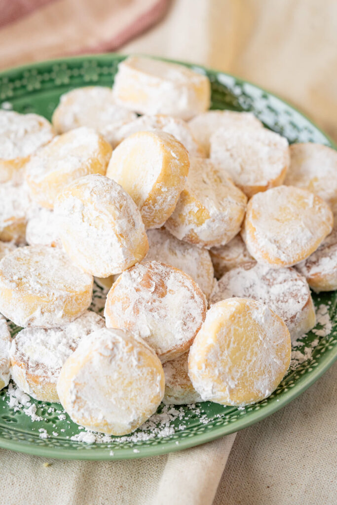 Omas Lieblingsplätzchen - Marzipanplätzchen von der Rolle