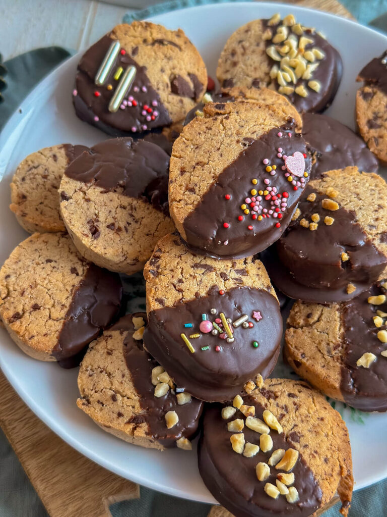 Schnelle Schokotaler - leckere Schokoplätzchen von der Rolle backen