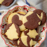 Hübsches Schwarz-Weiss Gebäck, das richtig lecker schmeckt