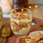 Schnelles Pudding-Bratapfel-Dessert