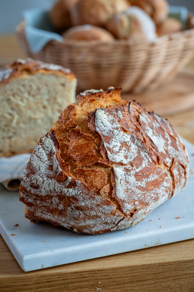 Buttermilchbrot mit 24-Stunden-Teig
