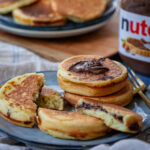 Gefüllte Pancakes mit Schokocreme